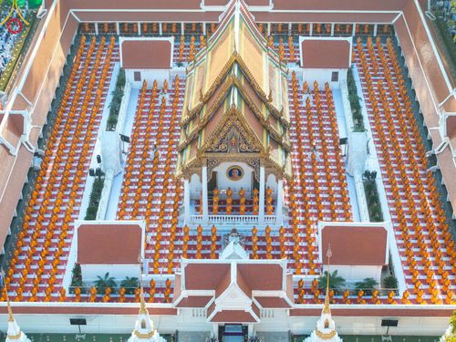 ภาพ No.197112:พิธีจุดประทีปถวายเป็นพุทธบูชา และบูชาธรรมมหาปูชนียาจารย์ ณ วัดโบสถ์(บน) ตำบลบางคูเวียง อำเภอบางกรวย จังหวัดนนทบุรี ในโครงการธรรมยาตรา กตัญญูบูชา มหาปูชนียาจารย์ พระมงคลเทพมุนี(สด จนฺทสโร) พระผู้ปราบมาร อนุสรณ์สถาน 7 แห่ง ปีที่ 13 วันที่ 18 มกราคม พ.ศ. 25