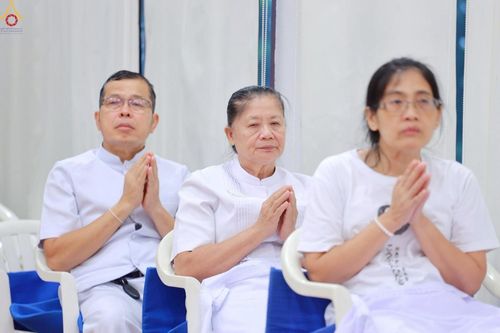 ภาพ No.247535:วันที่ 19-21 กันยายน พ.ศ. 2568 โครงการบวชอุบาสกแก้ว อุบาสิกาแก้ว ตัวแทนทอดกฐิน 30,000 วัด รุ่นที่ 2 ณ ศูนย์กัลยาณมิตรบางพลี สมุทรปราการ