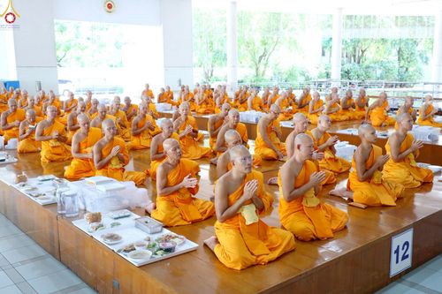 ภาพ No.237920:วันเสาร์ที่ 9 สิงหาคม พ.ศ. 2568 (วันพระ ขึ้น 15 ค่ำ เดือน 9) พิธีบุพเปตพลี ครั้งที่ 168 ร่วมอุทิศบุญแด่หมู่ญาติที่ล่วงลับไปแล้ว และสืบทอดอายุพระพุทธศาสนา ณ หอฉันคุณยายอาจารย์ฯ วัดพระธรรมกาย