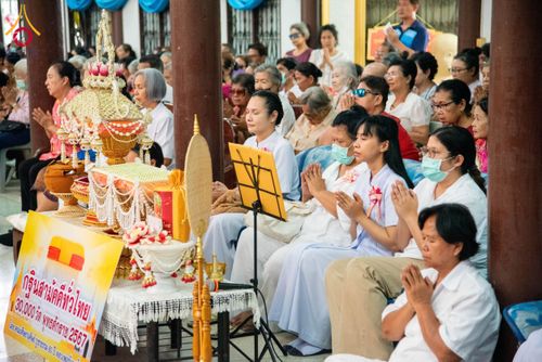 ภาพ No.175200:พิธีทอดกฐิน วัดแรก จ.เพชรบุรี ในโครงการกฐินสามัคคีทั่วไทย 30,000 วัด บูชาธรรม 80 ปี หลวงพ่อธัมมชโย โดยคณะศิษยานุศิษย์วัดพระธรรมกาย วันที่ 14 พฤศจิกายน พ.ศ. 2567