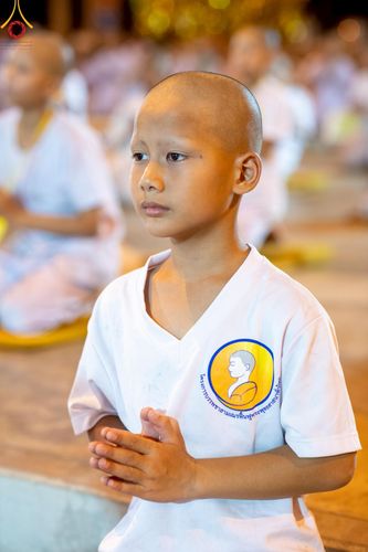 ภาพ No.214454:วันที่ 2 เมษายน พ.ศ.2568 นาคธรรมทายาท โครงการบรรพชาสามเณร ฟื้นฟูพระพุทธศาสนาทั่วไทย ปฎิบัติธรรม ณ วิหารคด 22 วัดพระธรรมกาย