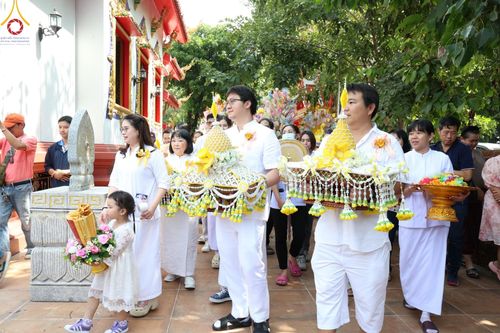 ภาพ No.182274:พิธีทอดกฐิน ณ วัดกล้วย จ.นนทบุรี ในโครงการทอดกฐินสามัคคีทั่วไทย 30,000 วัด บูชาธรรม 80 ปี หลวงพ่อธัมมชโย โดยคณะศิษยานุศิษย์วัดพระธรรมกาย วันที่ 9 พฤศจิกายน พ.ศ. 2567