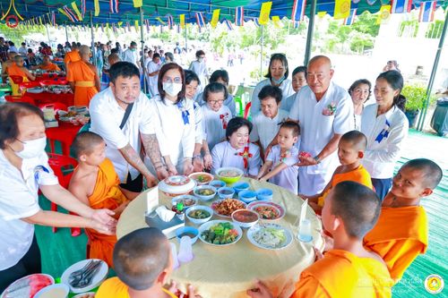 ภาพ No.86745:พิธีทอดผ้าป่าสมทบทุนสร้างอาคารปฏิบัติธรรม  วันอาทิตย์ที่ 26 สิงหาคม พ.ศ. 2566  ณ ศูนย์ปฏิบัติธรรมสวนผึ้ง จ.ราชบุรี