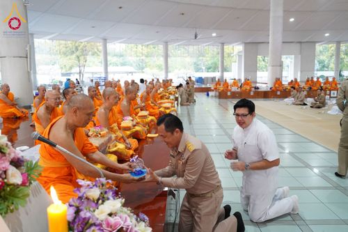 ภาพ No.201892:ผู้ว่าปทุมฯ มอบแนวทางการขับเคลื่อนพัฒนาจังหวัดฯ แก่หัวหน้าส่วนราชการ ผู้บริหารท้องถิ่น กำนัน ผู้ใหญ่บ้าน อ.คลองหลวง วันอังคารที่ 21 มกราคม พ.ศ. 2568