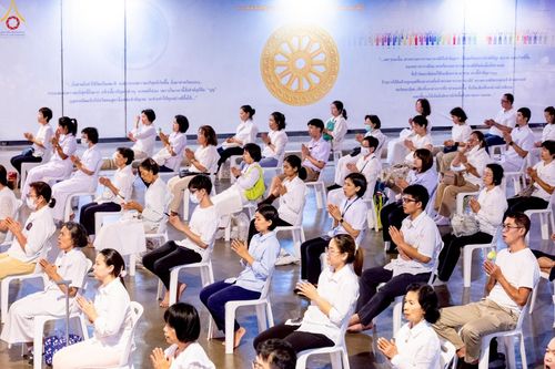 ภาพ No.228744:วันอังคารที่ 10 มิถุนายน พ.ศ. 2568 (วันพระขึ้น 15 ค่ำ เดือน 7) พิธีสวดธัมมจักกัปปวัตตนสูตร ครบ 7,439,000,000 จบ วัดพระธรรมกาย