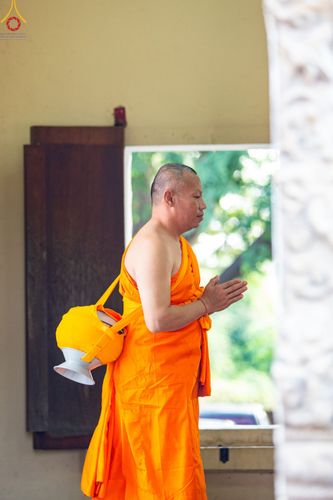 ภาพ No.101589:พิธีบรรพชาธรรมทายาท ในโครงการอุปสมบทบูชาธรรม มหาปูชนียาจารย์ พ.ศ. 2566 ณ วัดพระเจ้าตนหลวง อ.บ้านโฮ่ง จ.ลำพูน วันที่ 8 ธันวาคม พ.ศ. 2566