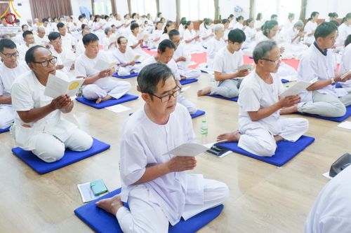 ภาพ No.153784:โครงการอบรมอุบาสก อุบาสิกาแก้ว รุ่นที่ 1 ผู้แทนทอดกฐินสามัคคี 30,000 วัดทั่วไทย ระหว่างวันที่ 6-8 กันยายน พ.ศ. 2567 ณ ศูนย์ปฏิบัติธรรมลำปาง