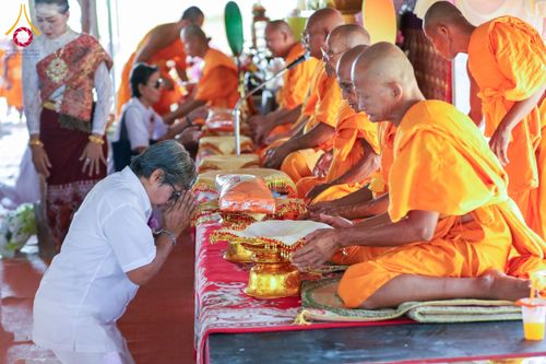 ภาพ No.175251:พิธีทอดปฐมกฐิน ธุดงคสถานวังทรายพูน เขาพนมพาธัมมานุสรณ์ พุทธันดรสุวรรณภูมิ  ต.หนองพระ อ.วังทรายพูน จ.พิจิตร ในโครงการกฐินสามัคคีทั่วไทย 30,000 วัด บูชาธรรม 80 ปี หลวงพ่อธัมมชโย โดยคณะศิษยานุศิษย์วัดพระธรรมกาย วันที่ 14 พฤศจิกายน พ.ศ. 2567