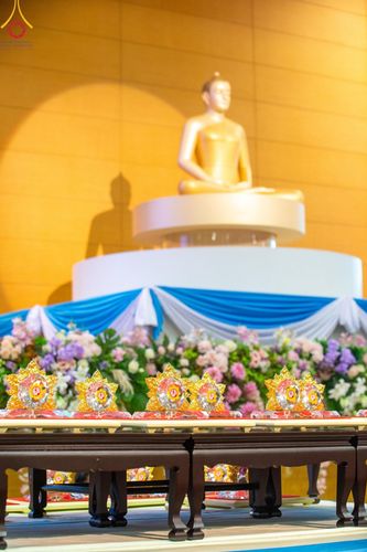 ภาพ No.124605:พิธีมอบโล่วัชรเกียรติยศ โครงการตอบปัญหาศีลธรรมเพื่อสันติภาพโลก (World-PEC) ต่างประเทศ ครั้งที่ 17 ณ ห้องแก้วสารพัดนึก 1 วัดพระธรรมกาย ในวันมาฆบูชา เสาร์ที่ 24 กุมภาพันธ์ พ.ศ. 2567
