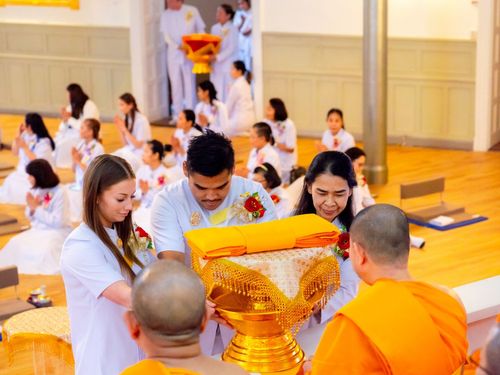 ภาพ No.92642:พิธีทอดกฐินวัดพระธรรมกายนอร์ธสวีเดน เพื่อปฏิสังขรณ์ ซ่อมแซมประตูและหน้าต่าง วันเสาร์ที่ 4 พฤศจิกายน พ.ศ. 2566 ณ เมือง แยฟเล่ ประเทศสวีเดน