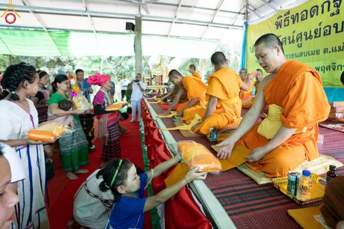ภาพ No.93641:พิธีทอดกฐินสามัคคีทั่วไทย 5,000 วัด ณ ศูนย์อบรมเยาวชนสบเมย จ.แม่ฮ่องสอน วันที่ 10 พฤศจิกายน พ.ศ. 2566