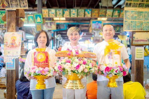 ภาพ No.251851:วันที่ 8 ตุลาคม พ.ศ. 2568 พิธีทอดกฐินสามัคคีทั่วไทย 30,000 วัด โดยคณะศิษยานุศิษย์ บูชาธรรม 81 ปี หลวงพ่อธัมมชโย ณ วัดโคกบำรุงราษฎร์ อ.ดำเนินสะดวก จ.ราชบุรี