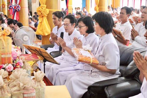 ภาพ No.267742:วันที่ 26 ตุลาคม พ.ศ. 2568 พิธีทอดกฐินสามัคคีทั่วไทย ณ วัดเจริญสุข ต.แพรกศรีราชา อ.สรรคบุรี จ.ชัยนาท โดยคณะศิษยานุศิษย์ บูชาธรรม 81 ปี หลวงพ่อธัมมชโย