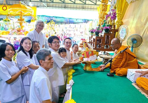 ภาพ No.165997:พิธีทอดกฐิน ณ วัดหนองขอน อ.หนองปรือ จ.กาญจนบุรี ในโครงการกฐินสามัคคีทั่วไทย 30,000 วัด บูชาธรรม 80 ปี หลวงพ่อธัมมชโย โดยคณะศิษยานุศิษย์วัดพระธรรมกาย วันที่ 20 ตุลาคม พ.ศ. 2567