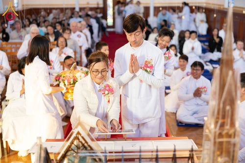 ภาพ No.173073:พิธีกฐินปุญญรังสีเศรษฐี ณ วัดพระธรรมกายนิวคาสเซิล สหราชอาณาจักร วันอาทิตย์ที่ 27 ตุลาคม พ.ศ. 2567
