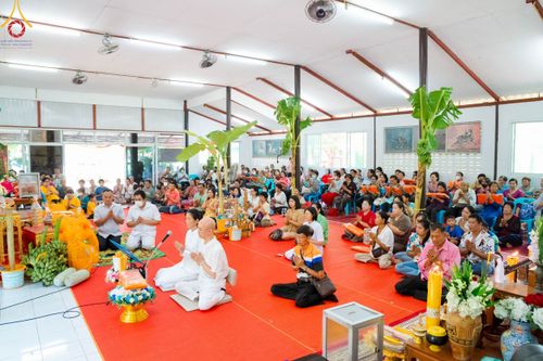 ภาพ No.98170:พิธีทอดกฐินสามัคคีทั่วไทย 5,000 วัด ณ วัดสามัคคีกิตยาราม ต.เบิกไพร อ.จอมบึง จ.ราชบุรี วันที่ 25 พฤศจิกายน พ.ศ. 2566