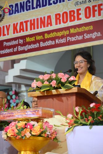 ภาพ No.179721:พิธีทอดกฐินสมทบ ณ วัดพุทธบังคลาเทศ (Bangladesh Buddhist Monastery, Bodhgaya)  เมืองพุทธคยา ประเทศอินเดีย วันที่ 11 พฤศจิกายน พ.ศ. 2567