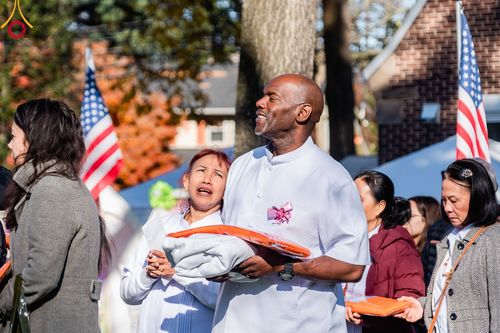 ภาพ No.100737:พิธีทอดกฐินบรมจักรพรรดิสร้างทุกสิ่ง  ณ วัดพระธรรมกายนิวเจอร์ซี ประเทศสหรัฐอเมริกา วันอาทิตย์ ที่ 19 พฤศจิกายน พ.ศ 2566