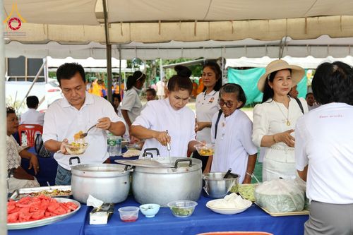 ภาพ No.181784:พิธีทอดกฐินสามัคคี เพื่อสร้างหอฉันคุณยายอาจารย์ฯ วันอาทิตย์ที่ 27 ตุลาคม พ.ศ. 2567 ณ ศูนย์ปฏิบัติธรรมนานาชาติสะเดา อ.สะเดา จ.สงขลา