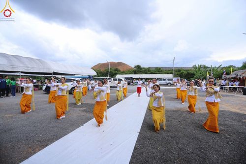 ภาพ No.94639:พิธีทอดกฐินสามัคคี สร้างกุฏิสงฆ์หลังแรก ณ ศูนย์ปฏิบัติธรรมและอบรมเยาวชนเมืองยะลา (ถนนเวฬุวัน ซอยเศรษฐี) วันที่ 15 พฤศจิกายน พ.ศ. 2566