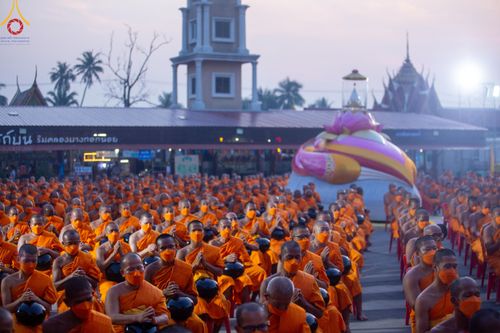 ภาพ No.116005:พิธีตักบาตรพระธรรมยาตรา ณ อนุสรณ์สถานลำดับที่ 4 สถานที่เกิดด้วยกายธรรม วัดโบสถ์(บน) จ.นนทบุรี วันที่ 21 มกราคม พ.ศ. 2567
