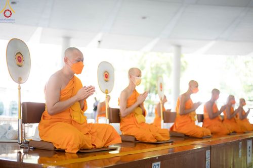 ภาพ No.102194:พิธีบุพเปตพลี ครั้งที่ 144 อุทิศบุญแด่หมู่ญาติที่ล่วงลับไปแล้ว และสืบทอดอายุพระพุทธศาสนา วันอังคารที่ 12 ธันวาคม พ.ศ. 2566 (วันพระแรม 15 ค่ำ เดือน 12) ณ หอฉันคุณยายอาจารย์ฯ วัดพระธรรมกาย