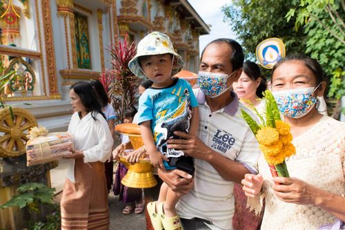 ภาพ No.98943:พิธีทอดกฐินสามัคคีทั่วไทย 5,000 วัด  ณ วัดกันทรอมอุดม อ.ขุนหาญ จ.ศรีสะเกษ วันที่ 26 พฤศจิกายน พ.ศ. 2566