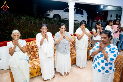 ภาพ No.175750:พิธีทอดผ้าป่าสมทบกฐิน ณ วัดอนุรุทธะอารนา เมืองมาตะเล ศรีลังกา โดยมูลนิธิธรรมกาย ในนามหลวงพ่อธัมมชโย วันที่ 7 พฤศจิกายน พ.ศ. 2567