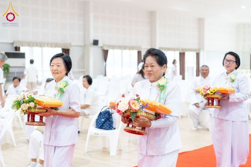 ภาพ No.174248:พิธีทอดกฐินกตัญญูบูชาธรรม ณ พระมหาเจดียทัตตชีโว ศูนย์อบรมเยาวชนกาญจนบุรี ในโครงการกฐินสามัคคีทั่วไทย 30,000 วัด บูชาธรรม 80 ปี หลวงพ่อธัมมชโย โดยคณะศิษยานุศิษย์วัดพระธรรมกาย วันที่ 9 พฤศจิกายน พ.ศ. 2567