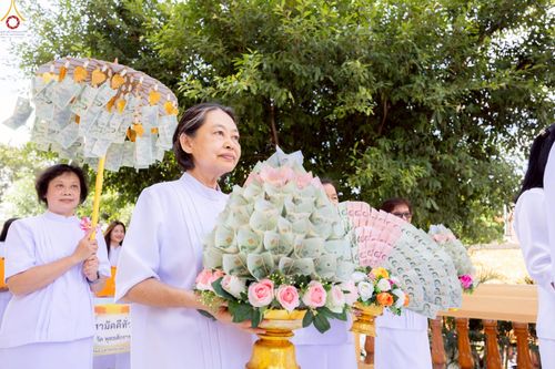 ภาพ No.259222:วันที่ 19 ตุลาคม พ.ศ. 2568 พิธีทอดกฐินสามัคคีทั่วไทย 30,000 วัด โดยคณะศิษยานุศิษย์ บูชาธรรม 81 ปี หลวงพ่อธัมมชโย ณ วัดบ้านพร้าวนอก ต.เชียงรากใหญ่ อ.สามโคก จ.ปทุมธานี