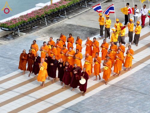 ภาพ No.232767:วันอาทิตย์ที่ 6 กรกฏาคม พ.ศ. 2568 พิธีสวดธัมมจักกัปปวัตตนสูตร เมียนมา ครั้งที่ 8 ณ มหาธรรมกายเจดีย์ วัดพระธรรมกาย