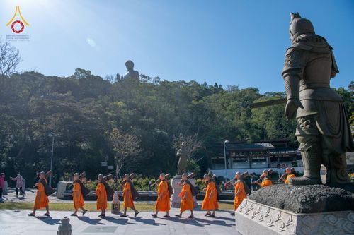 ภาพ No.68017:พิธีบรรพชาสามเณร รุ่นที่ 9 ประจำปี 2565 ณ วัดพระธรรมกายฮ่องกง ประเทศสาธารณรัฐประชาชนจีน วันที่ 24 ธันวาคม พ.ศ. 2565