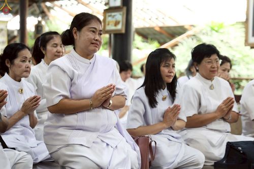 ภาพ No.269616:วันที่ 8 ตุลาคม พ.ศ. 2568 พิธีถวายปัจจัยสมทบกฐิน ในโครงการทอดกฐินสามัคคีทั่วไทย 30,000 วัด โดยคณะศิษยานุศิษย์ บูชาธรรม 81 ปี หลวงพ่อธัมมชโย ณ  วัดป่าศรีถาวร บางแก้วฟ้า , วัดป่าศรีถาวร คลองโยง , วัดป่าสติปัฏฐาน , วัดพุทธธรรมรังษี ในจังหวัดนครปฐม