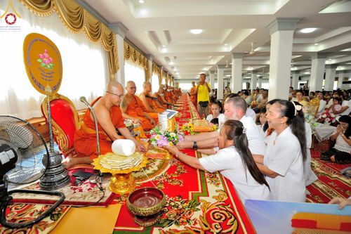 ภาพ No.93370:พิธีทอดกฐินสามัคคีทั่วไทย 5,000 วัด ณ วัดสุทธาวาส จ.ชลบุรี วันที่ 12 พฤศจิกายน พ.ศ. 2566