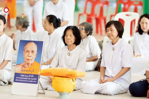 ภาพ No.244735:วันเสาร์ที่ 6 กันยายน พ.ศ. 2568 พิธีขอขมา-รับผ้าไตรของนาคธรรมทายาท โครงการอุปสมบทหมู่บูชาธรรมครบรอบ 108 ปี  วันครูผู้ค้นพบวิชชาธรรมกาย ณ โบสถ์พระไตรปิฎก วัดพระธรรมกาย