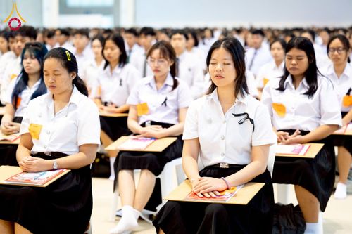 ภาพ No.273262:วันที่ 23 พฤศจิกายน พ.ศ. 2568 การสอบตอบปัญหาธรรมะ ทางก้าวหน้า "ระดับอุดมศึกษา" ณ ห้องแก้วสารพัดนึก 1 สภาธรรมกายสากล วัดพระธรรมกาย จ.ปทุมธานี