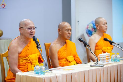 ภาพ No.89688:การประชุมประธานส่งเสริมศีลธรรมจังหวัด และเจ้าอาวาสวัดสาขาทั่วประเทศ โครงการกฐินสามัคคีทั่วไทย 5,000 วัด พุทธศักราช 2566 วันเสาร์ที่ 30 กันยายน พ.ศ 2566 ณ ห้องพุทธางกูร สถาบันพัฒนาเยาวชนโลก