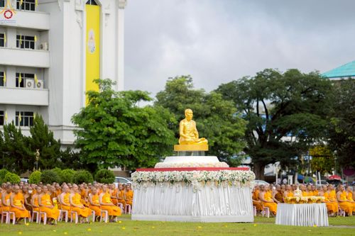ภาพ No.239141:วันอาทิตย์ที่ 17 สิงหาคม พ.ศ. 2568 พิธีอัญเชิญรูปเหมือนพระมงคลเทพมุนี (สด จันทสโร) ณ ศาลากลางจังหวัดเลย ถึงลานพญานาค สวนสาธารณะกุดป่อง อ.เมือง จ.เลย