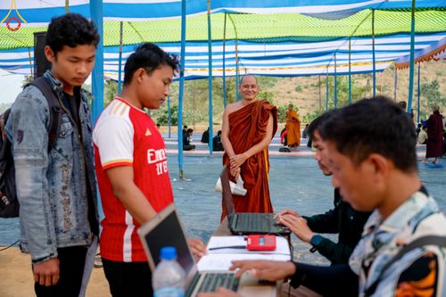 ภาพ No.127561:Photo Story ปฐมบรรพชาชาวพุทธมาร์มา Episode 2/5 วันที่ 6-7 กุมภาพันธ์ พ.ศ. 2567  โครงการบรรพชาครั้งประวัติศาสตร์ แห่งเทือกเขาจิตตะกอง  ครั้งแรกของชาวพุทธมาร์มา บังกลาเทศ บูชาธรรม 80 ปีหลวงพ่อธัมมชโย ณ วัดธัมจักร อรัญกุฏิ เมืองรัมการ์ คาร์กาชารี บังกลาเทศ