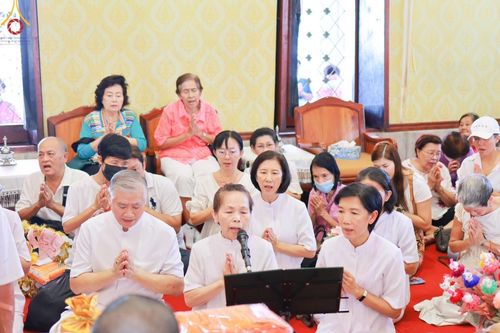 ภาพ No.169710:พิธีทอดกฐิน ณ วัดบางขุนนนท์ เขตบางกอกน้อย จ.กรุงเทพมหานคร ในโครงการกฐินสามัคคีทั่วไทย 30,000 วัด บูชาธรรม 80 ปี หลวงพ่อธัมมชโย โดยคณะศิษยานุศิษย์วัดพระธรรมกาย วันที่ 26 ตุลาคม พ.ศ. 2567