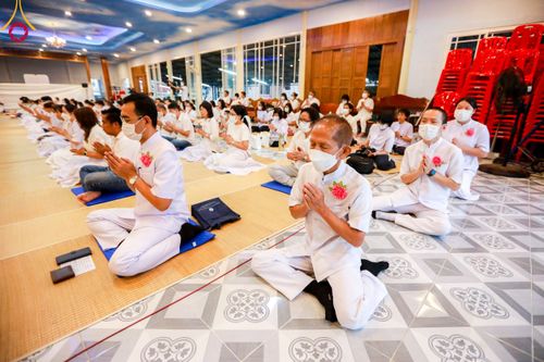 ภาพ No.115601:พิธีถวายภัตตาหารเป็นสังฆทาน แด่คณะพระธรรมยาตรา ปีที่ 12 วันที่ 20 มกราคม พ.ศ. 2567 ณ วัดโบสถ์(บน) บางคูเวียง จ.นนทบุรี