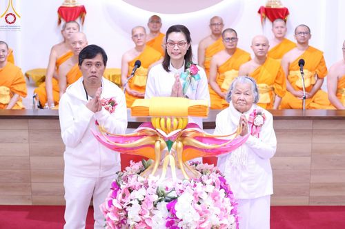 ภาพ No.93303:วัดพระธรรมกายซีแอตเติล รัฐวอชิงตัน ประเทศสหรัฐอเมริกา จัดพิธีทอดกฐินสามัคคี วันอาทิตย์ที่ 5 พฤศจิกายน พ.ศ. 2566