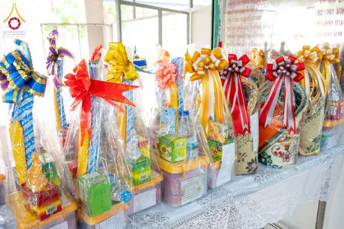 ภาพ No.172833:พิธีทอดกฐินสามัคคีสร้างทุกสิ่ง ณ ศูนย์อบรมเยาวชนสุรินทร์ วันอาทิตย์ที่ ๒๗ ตุลาคม พ.ศ. ๒๕๖๗