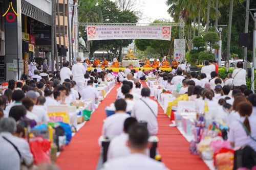 ภาพ No.173825:พิธีทอดกฐิน วัดภาวนาปีนัง ประเทศมาเลเซีย วันที่ 31 ตุลาคม พ.ศ. 2567