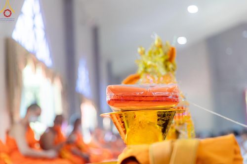 ภาพ No.166679:พิธีทอดกฐิน ณ วัดด่าน กรุงเทพมหานคร ในโครงการกฐินสามัคคีทั่วไทย 30,000 วัด บูชาธรรม 80 ปี หลวงพ่อธัมมชโย โดยคณะศิษยานุศิษย์วัดพระธรรมกาย วันที่ 23 ตุลาคม พ.ศ. 2567