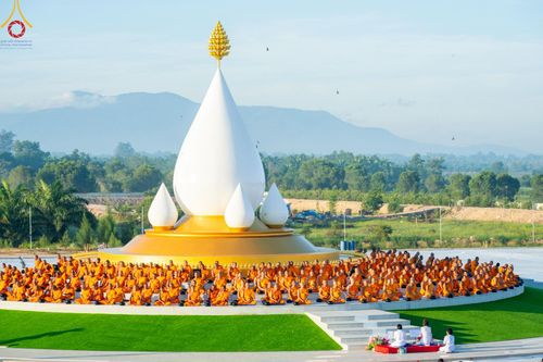 ภาพ No.211882:วันจันทร์ที่ 17 มีนาคม พ.ศ. 2568 พิธีตักบาตรพระกว่า 300 รูป ฉลองพิธีประดิษฐานพระบรมสารีริกธาตุ ณ ปทุมเจดีย์ เจดีย์พระพุทธเจ้า 5 พระองค์ ศูนย์อบรมเยาวชนปัตตานี บ้านโคกดีปลี ตำบลตุยง อำเภอหนองจิก จังหวัดปัตตานี