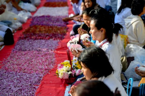 ภาพ No.33544:โครงการธรรมยาตรา เส้นทางพระผู้ปราบมาร ปีที่ 7 ณ อนุสรณ์สถานพระมงคลเทพมุนี