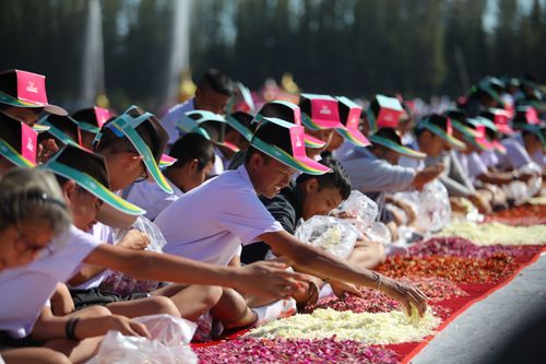 ภาพ No.33400:โครงการธรรมยาตรา เส้นทางพระผู้ปราบมาร ปีที่ 7 ณ วัดพระธรรมกาย