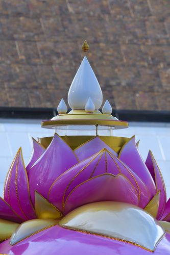 ภาพ No.33526:โครงการธรรมยาตรา เส้นทางพระผู้ปราบมาร ปีที่ 7 ณ อนุสรณ์สถานพระมงคลเทพมุนี