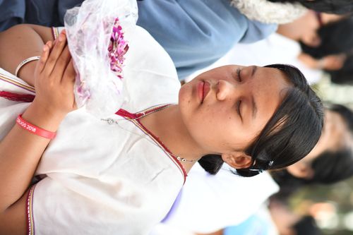 ภาพ No.33570:โครงการธรรมยาตรา เส้นทางพระผู้ปราบมาร ปีที่ 7 ณ อนุสรณ์สถานพระมงคลเทพมุนี